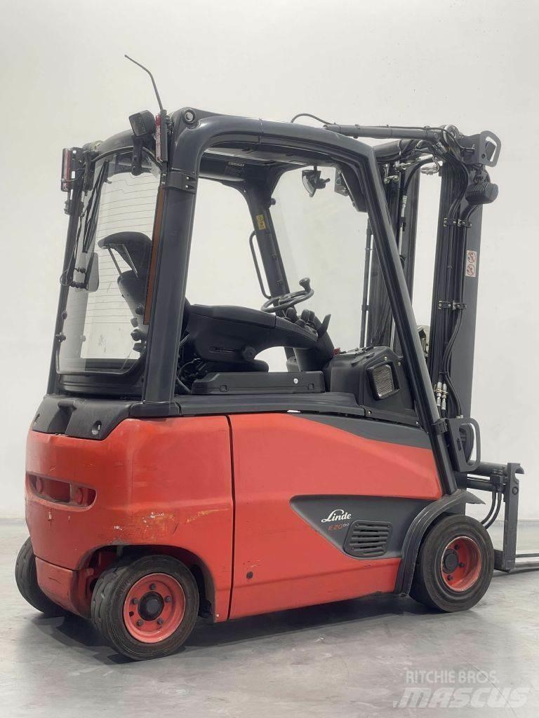 Linde E20PH-02-386 전동 지게차
