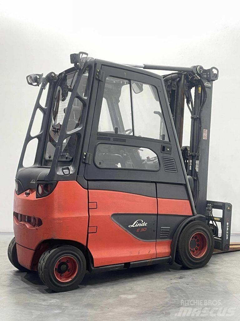 Linde E30H-01/600-387 전동 지게차