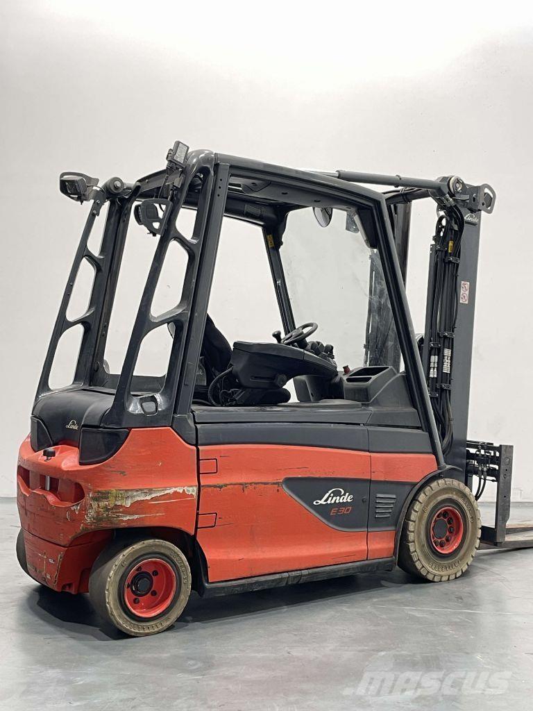 Linde E30L-01-387 전동 지게차