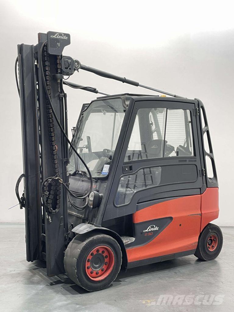 Linde E50HL-01-388 전동 지게차