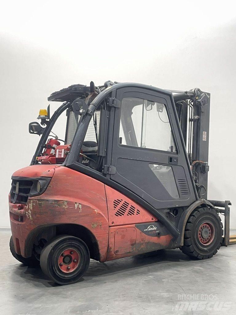 Linde H25D-02/600-393 디젤 지게차