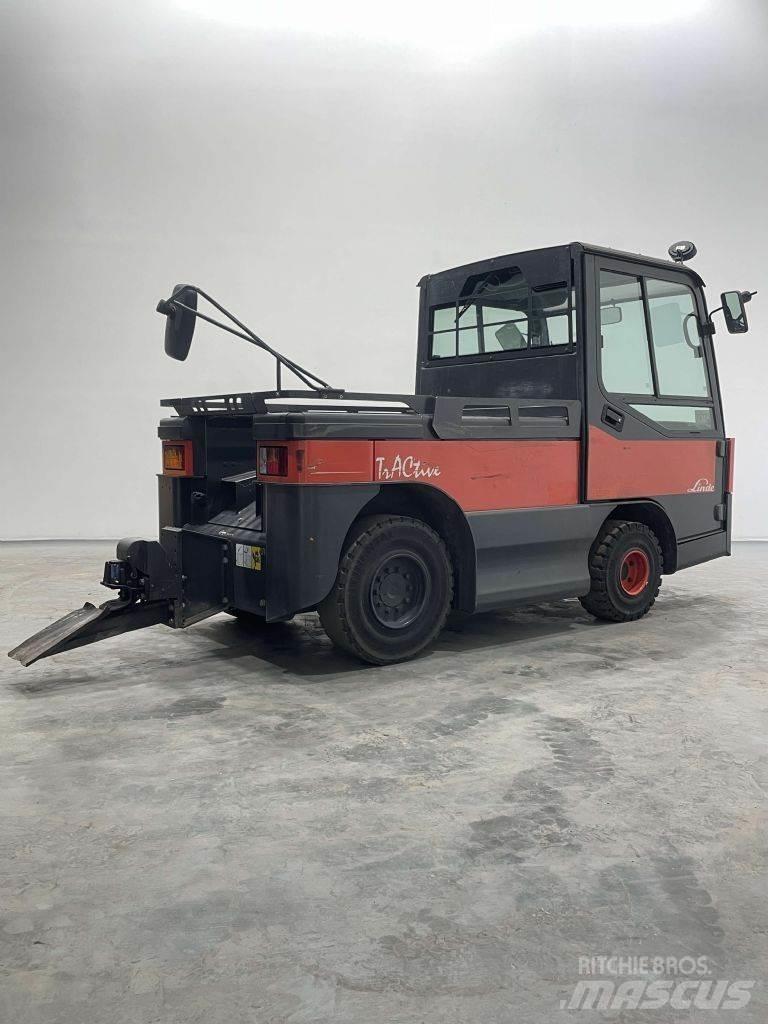 Linde P250-127 견인 트럭