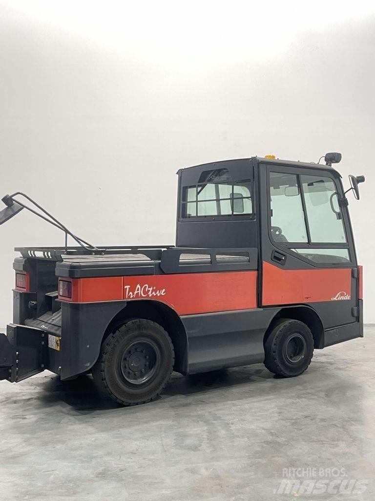 Linde P250-127 견인 트럭