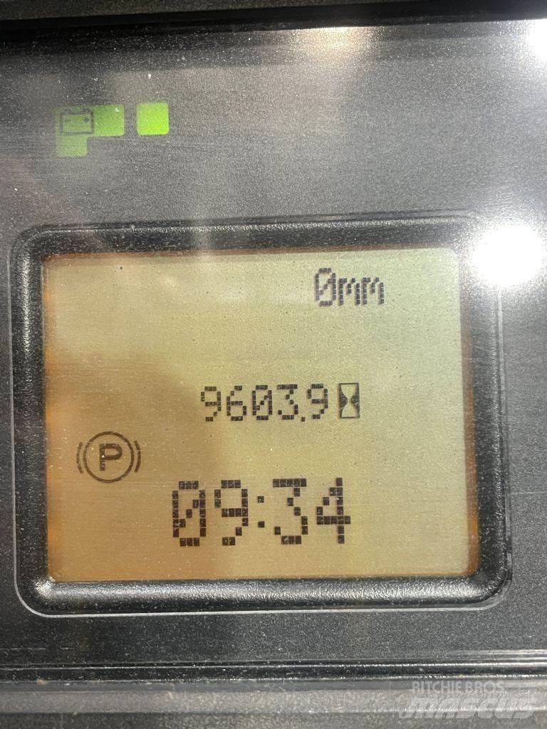 Linde R14-01-1120 리치 트럭