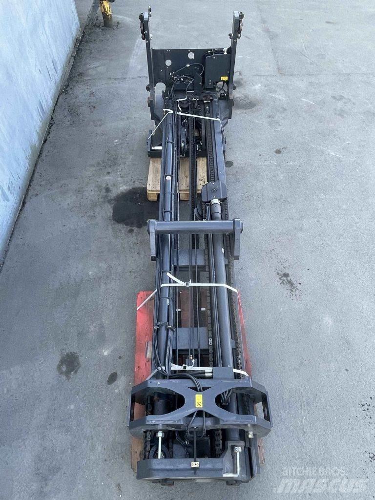 Linde R16HD-01-1120 리치 트럭