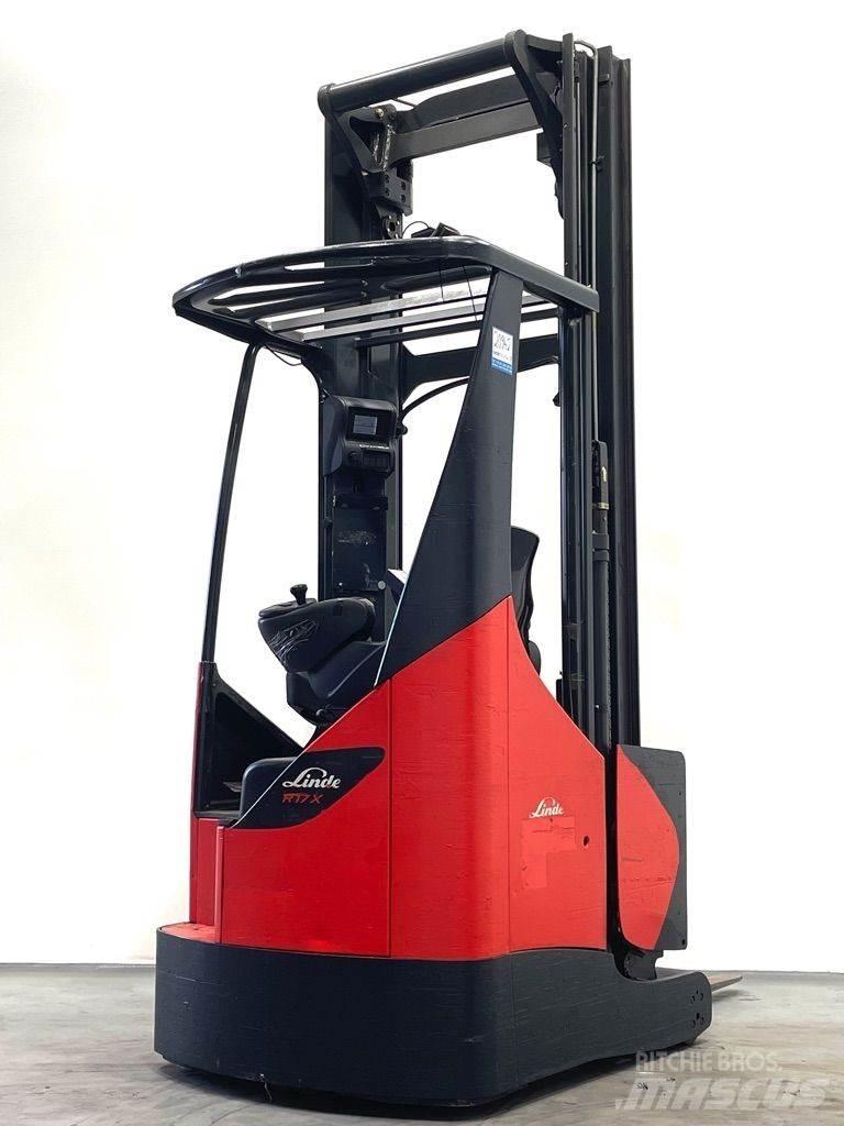 Linde R17X-116 리치 트럭