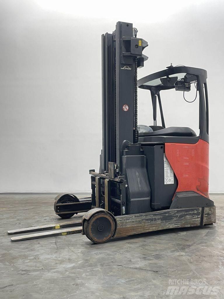 Linde R20-01-1120 리치 트럭