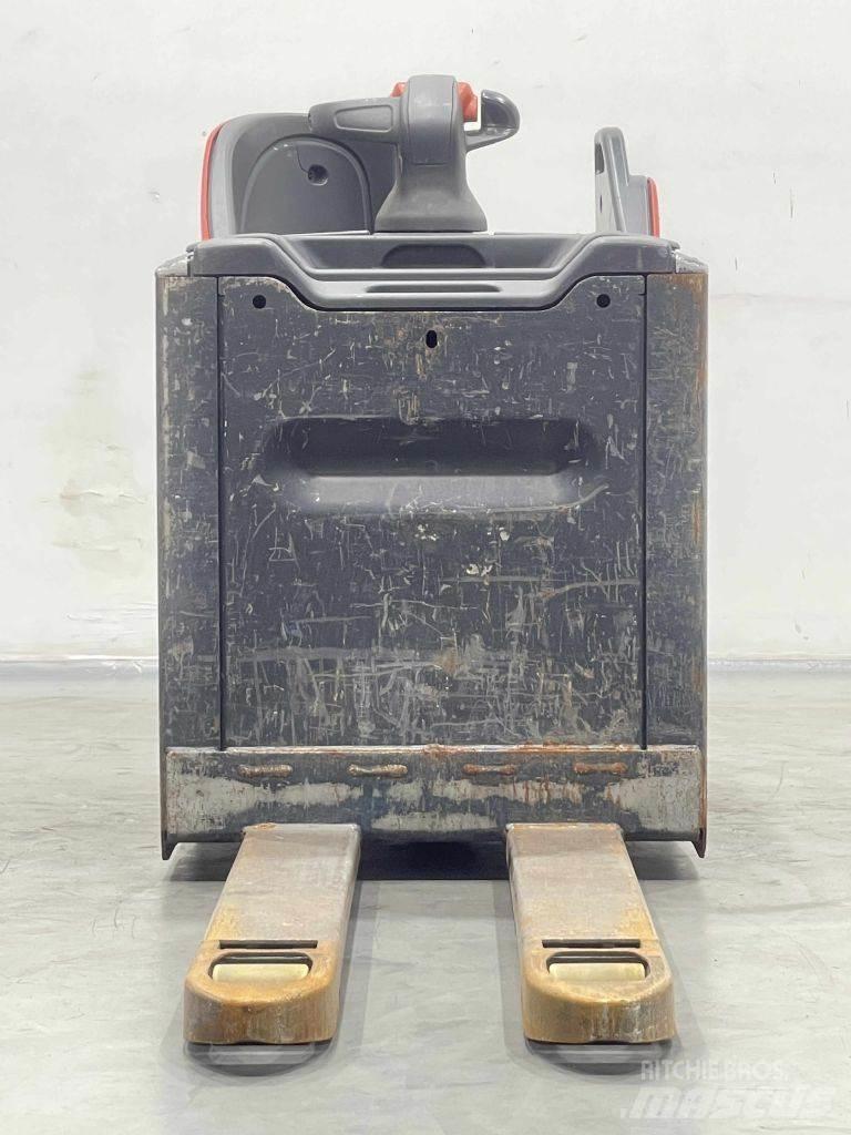 Linde T20SP-131 경량 리프터