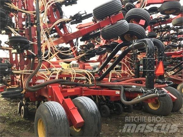 Bourgault 3720-70 드릴