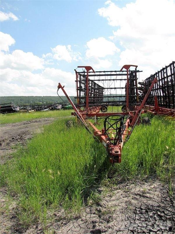 Bourgault 6000 하로우