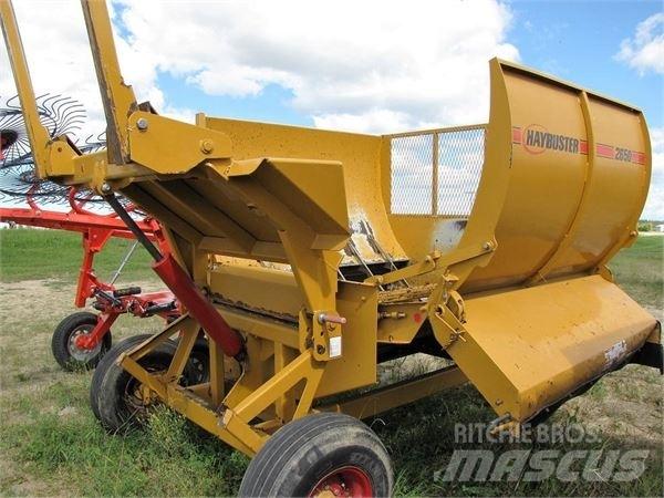Haybuster 2650 베일 분쇄기, 절단기 및 언롤러