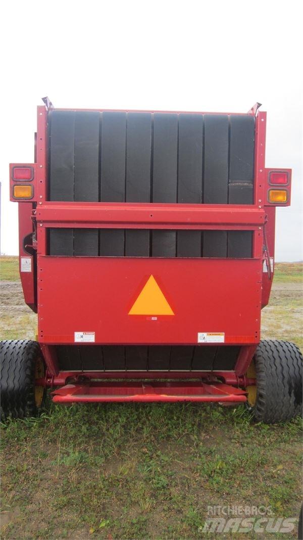New Holland BR780 원형 곤포기
