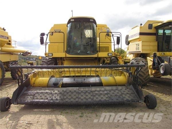 New Holland TX66 콤바인 수확기