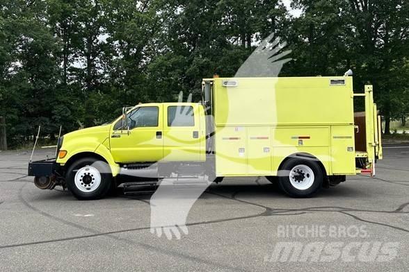 Ford F750 SD 건설 장비 - 기타