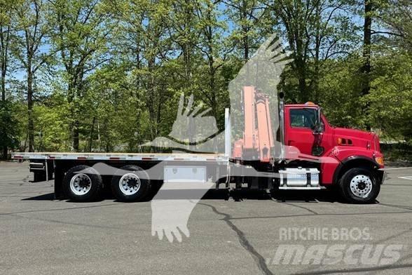 Hiab 225E-6 목재 크레인