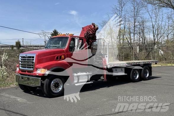 Hiab 225E-6 목재 크레인