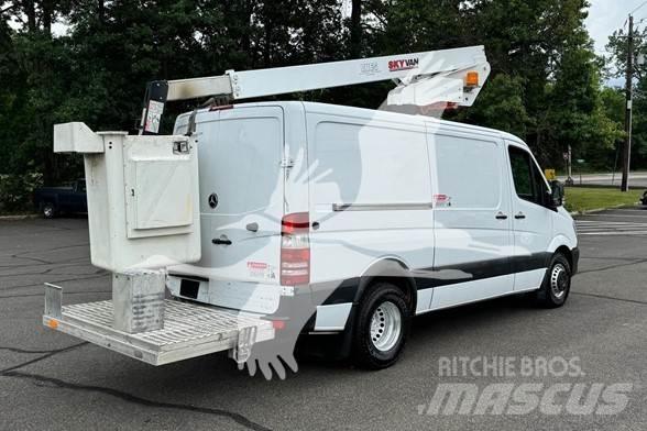 Skyvan UVN35A 트럭 탑재 고소작업대