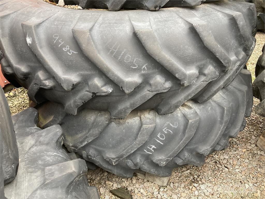  18.4X38 2 ST 타이어, 휠 및 림