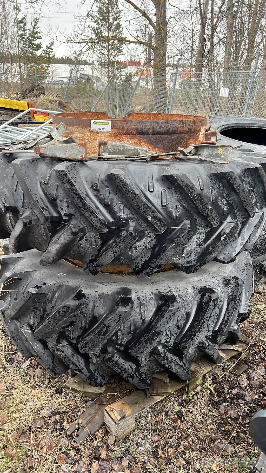  20.8R 38 타이어, 휠 및 림