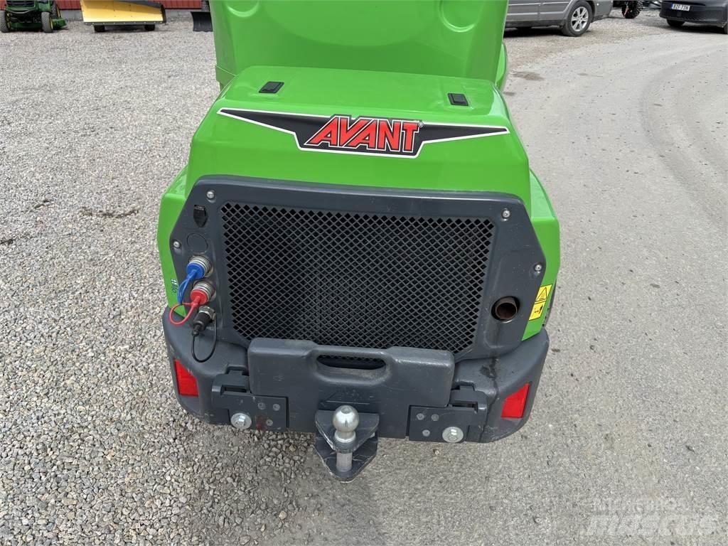 Avant 650  스키드로더