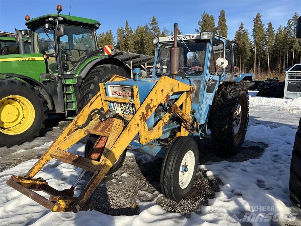 Ford 5000 med lastare 트랙터