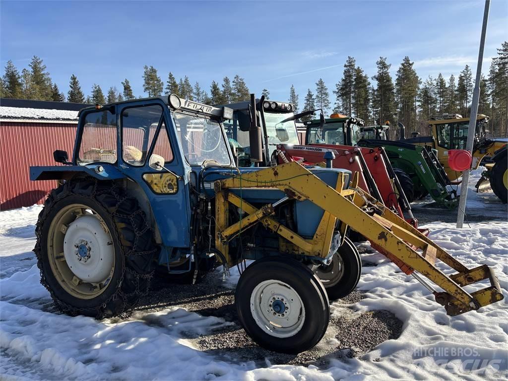 Ford 5000 med lastare 트랙터