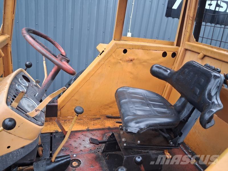 Hemek 650 8-HJULS DRIFT  휠로우더