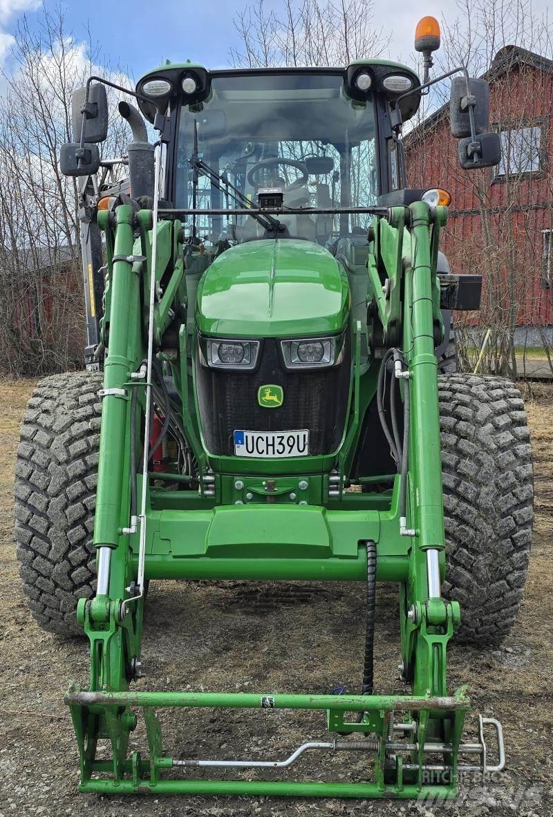 John Deere 5090R 트랙터
