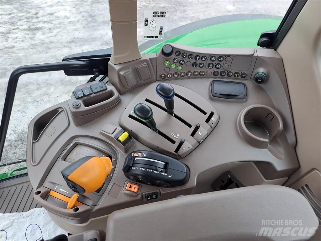John Deere 6090M 트랙터