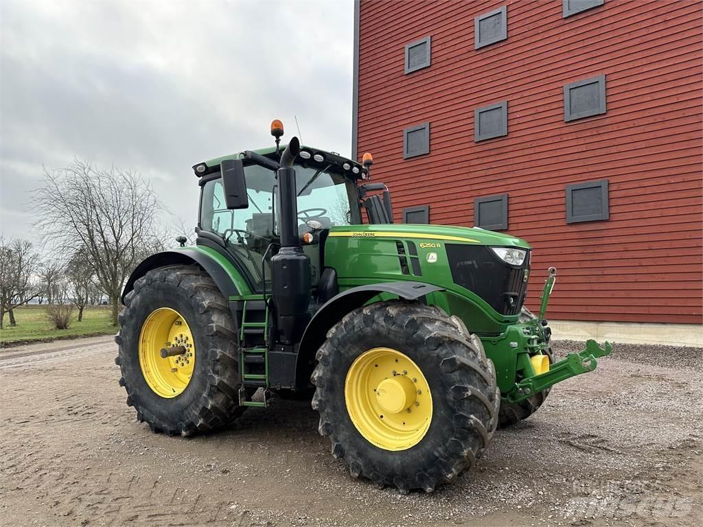 John Deere 6250R 트랙터
