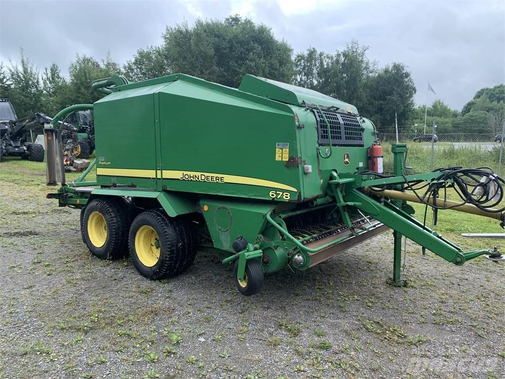 John Deere 678 원형 곤포기