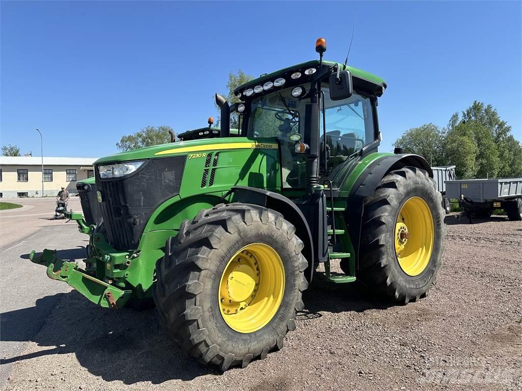 John Deere 7230R 트랙터