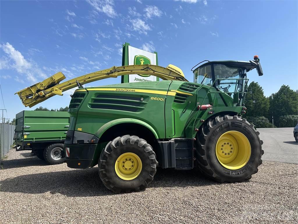 John Deere 8600 자동 초지기계