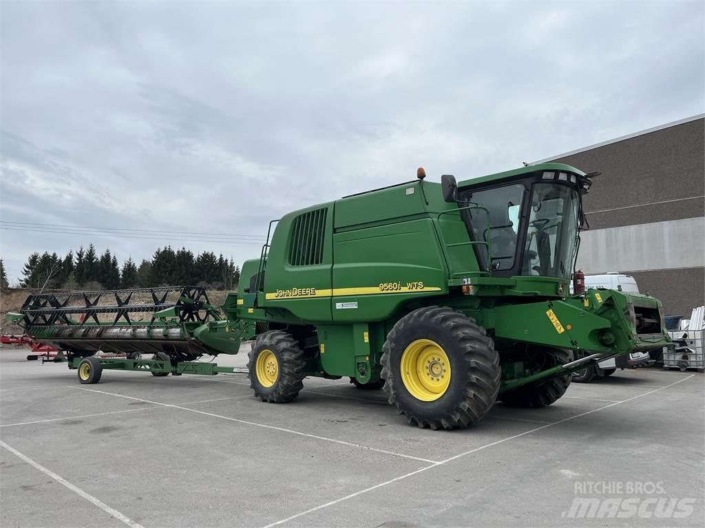 John Deere 9560i WTS 콤바인 수확기
