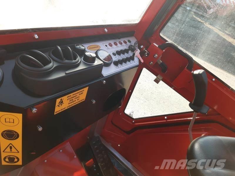 Kranman 660 PRO SKOTARE 백호로더