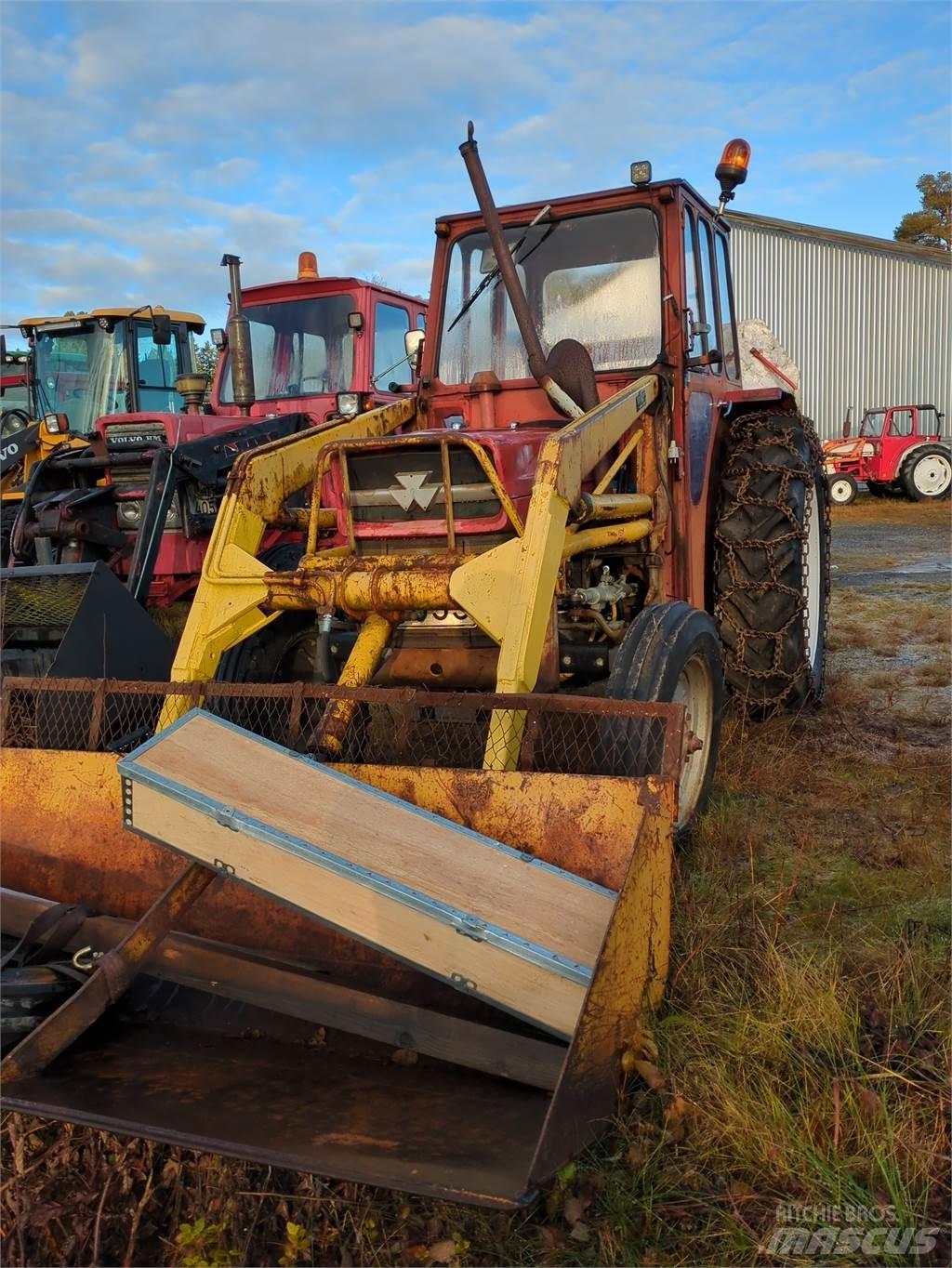 Massey Ferguson 135 트랙터