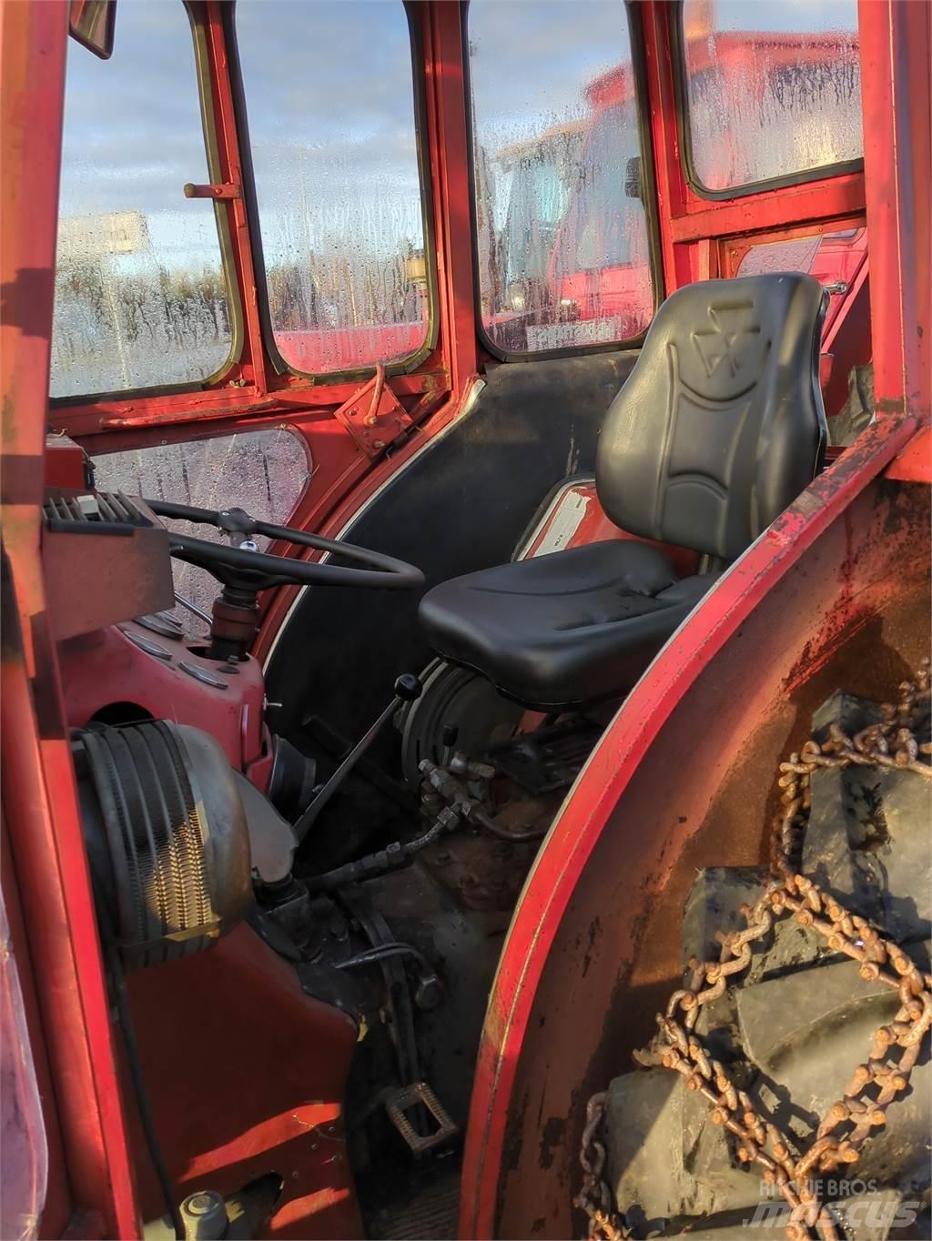 Massey Ferguson 135 트랙터
