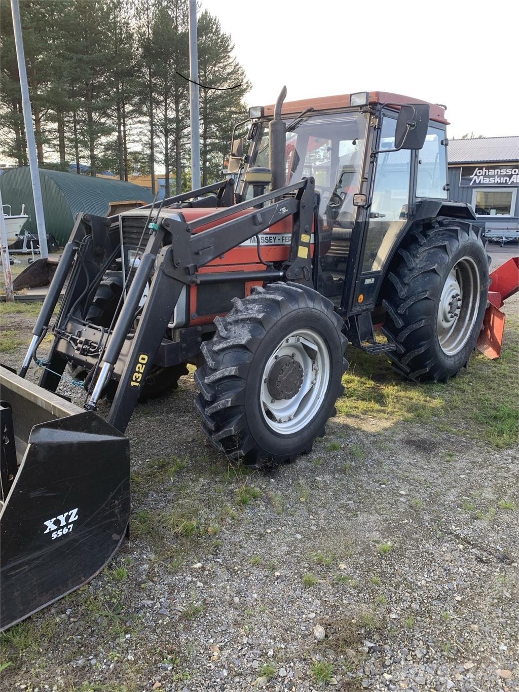 Massey Ferguson 365 4WD 트랙터