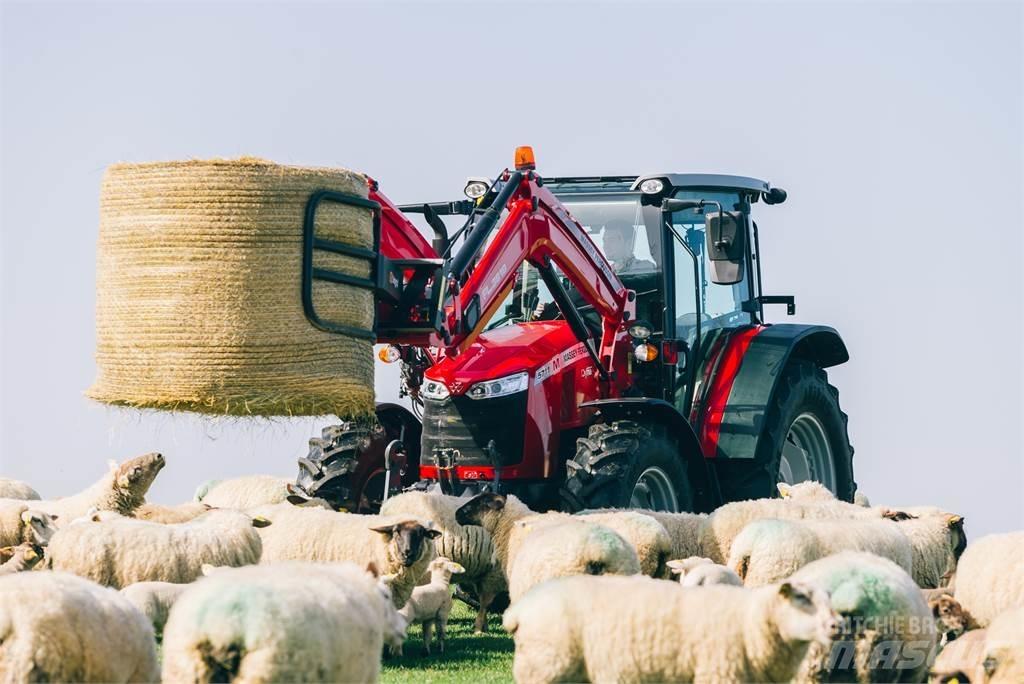 Massey Ferguson 5711M 트랙터