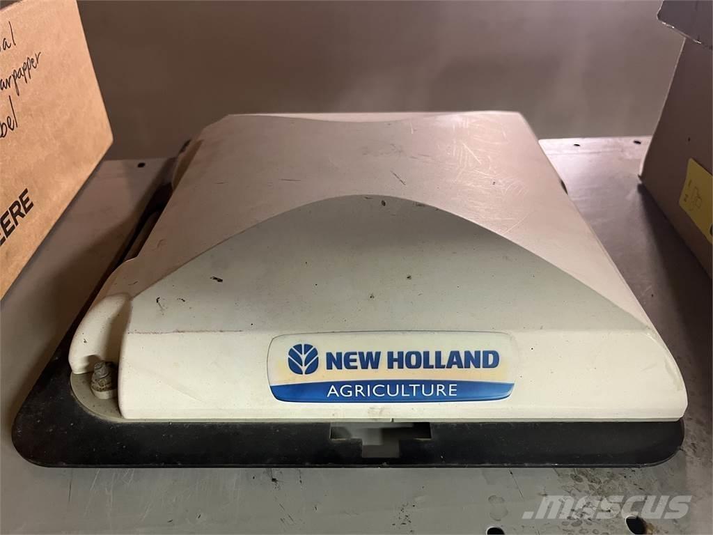 New Holland T7.270 트랙터