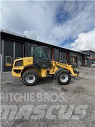 New Holland W70C  휠로우더