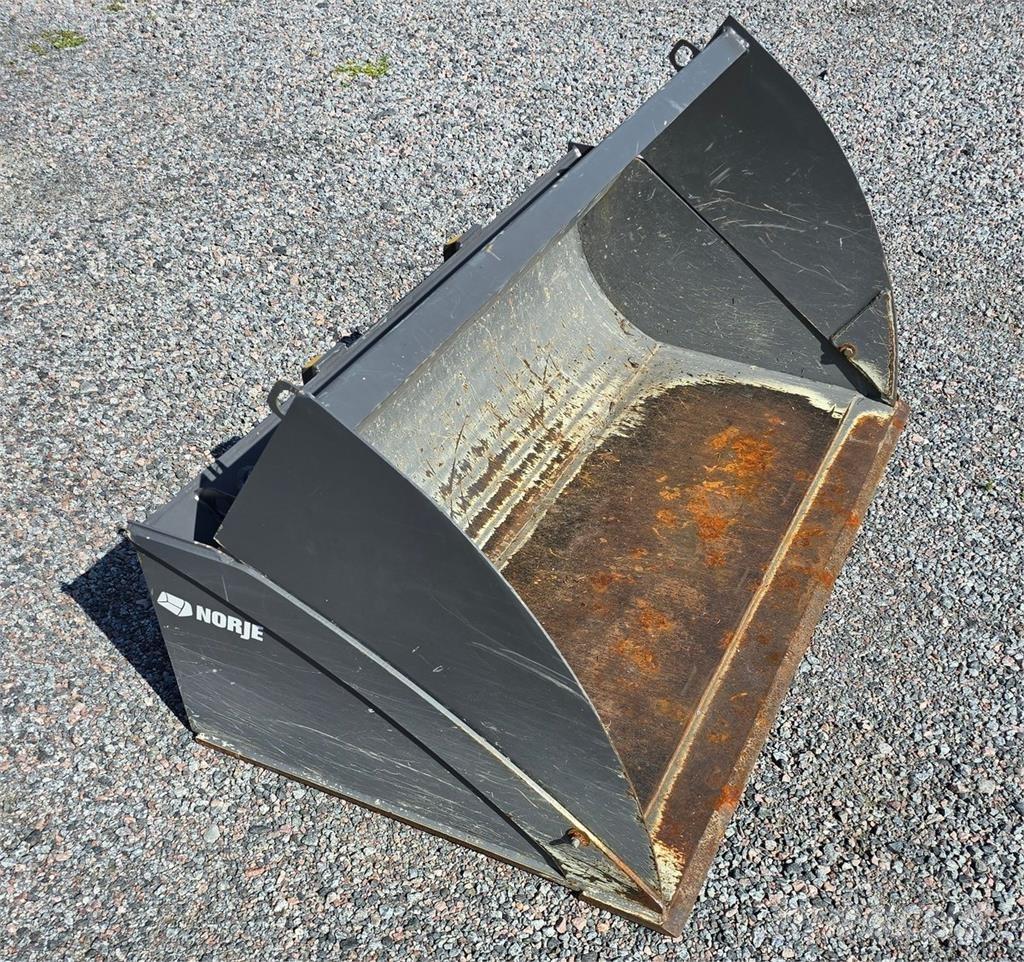 Norje PS140 + förhöjning  스키드로더