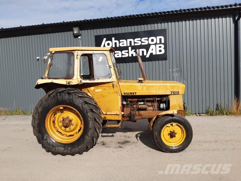 Valmet 700 트랙터