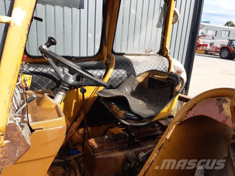 Valmet 700 트랙터