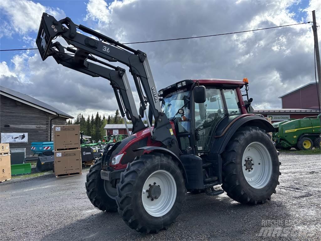 Valtra N103 Hitec 5 트랙터