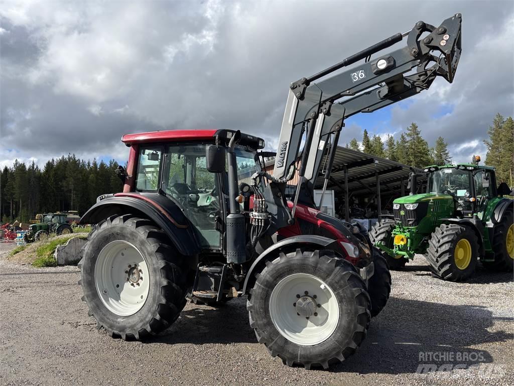 Valtra N103 Hitec 5 트랙터