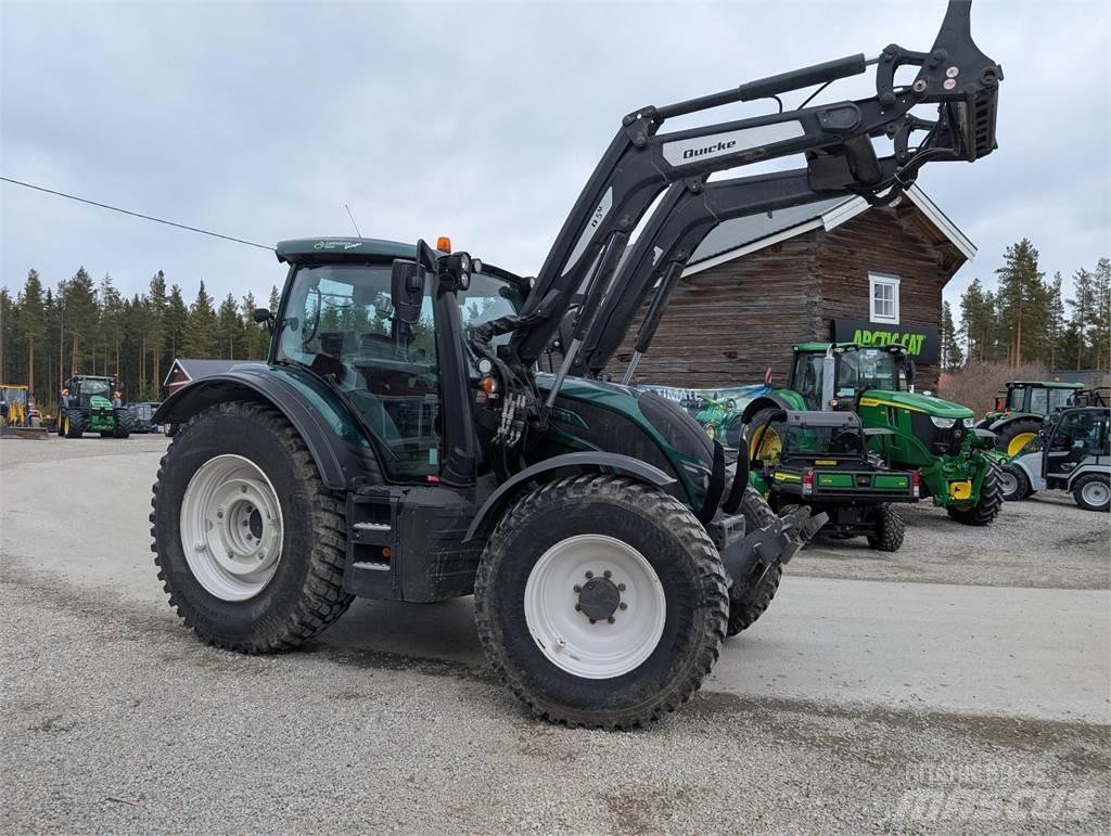 Valtra N154E Twintrac 트랙터