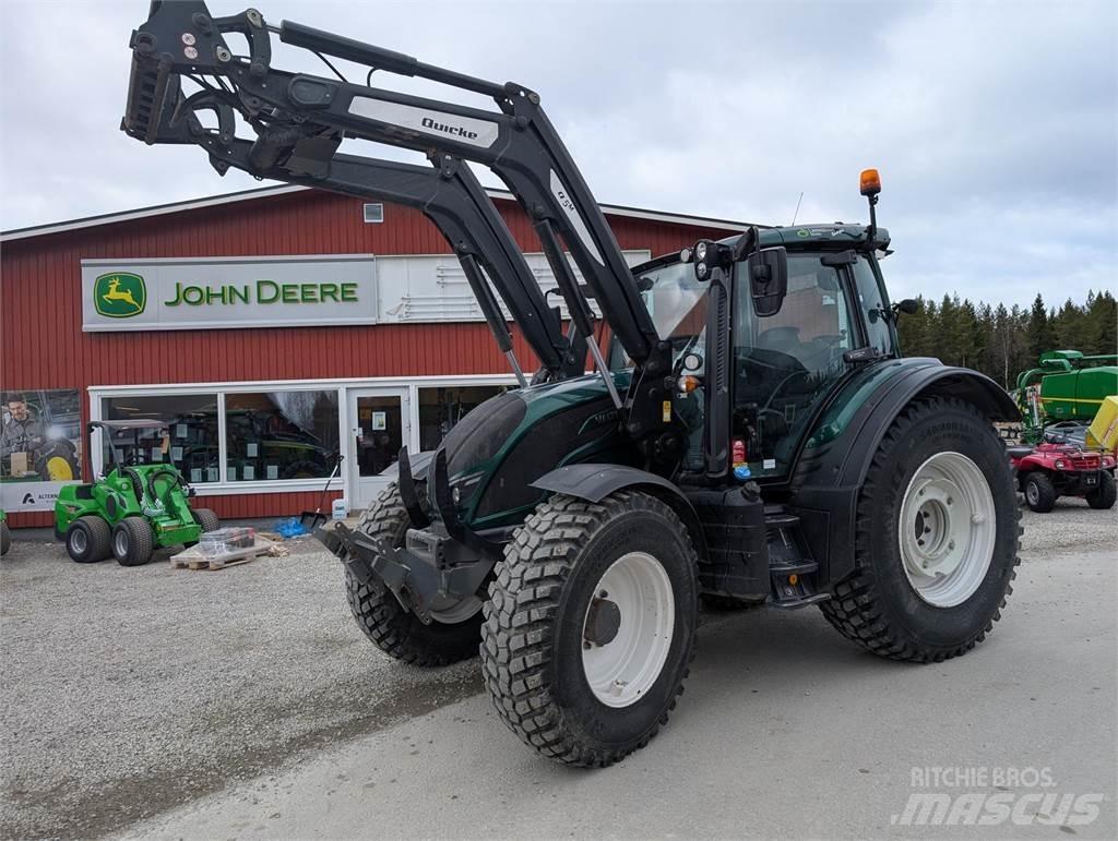 Valtra N154E Twintrac 트랙터