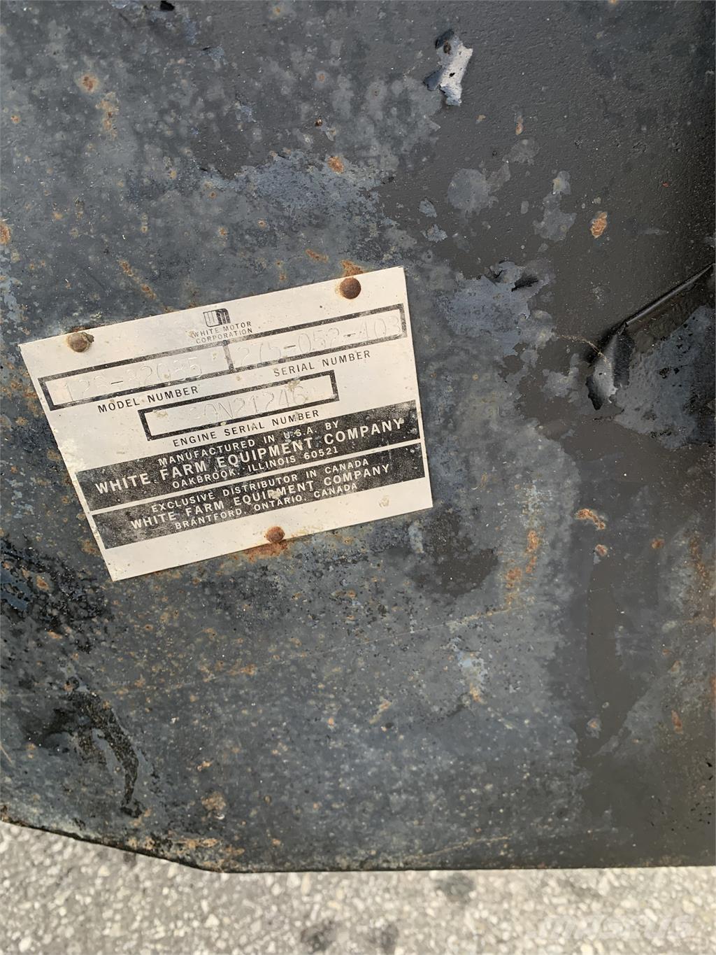 White 4 150 Field Boss 트랙터