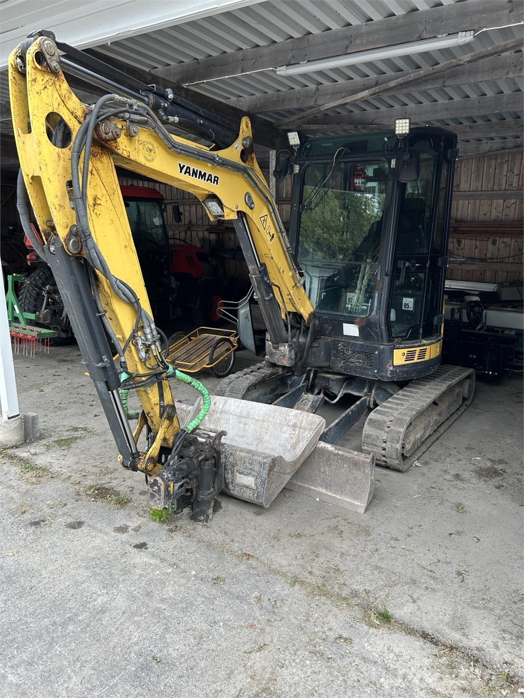 Yanmar VIO 38 GRÄVARE  휠로우더
